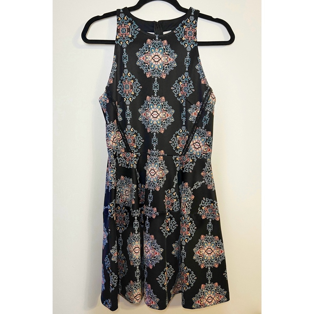 EUC Mossimo Patterned Fit and Flare Dress | A Line Halter Sleeveless Maximalist